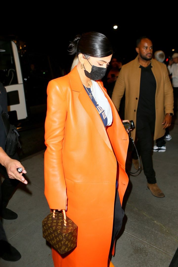 Access_Kardashian_001.jpg