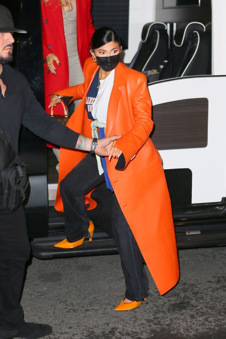 Access_Kardashian_002.jpg