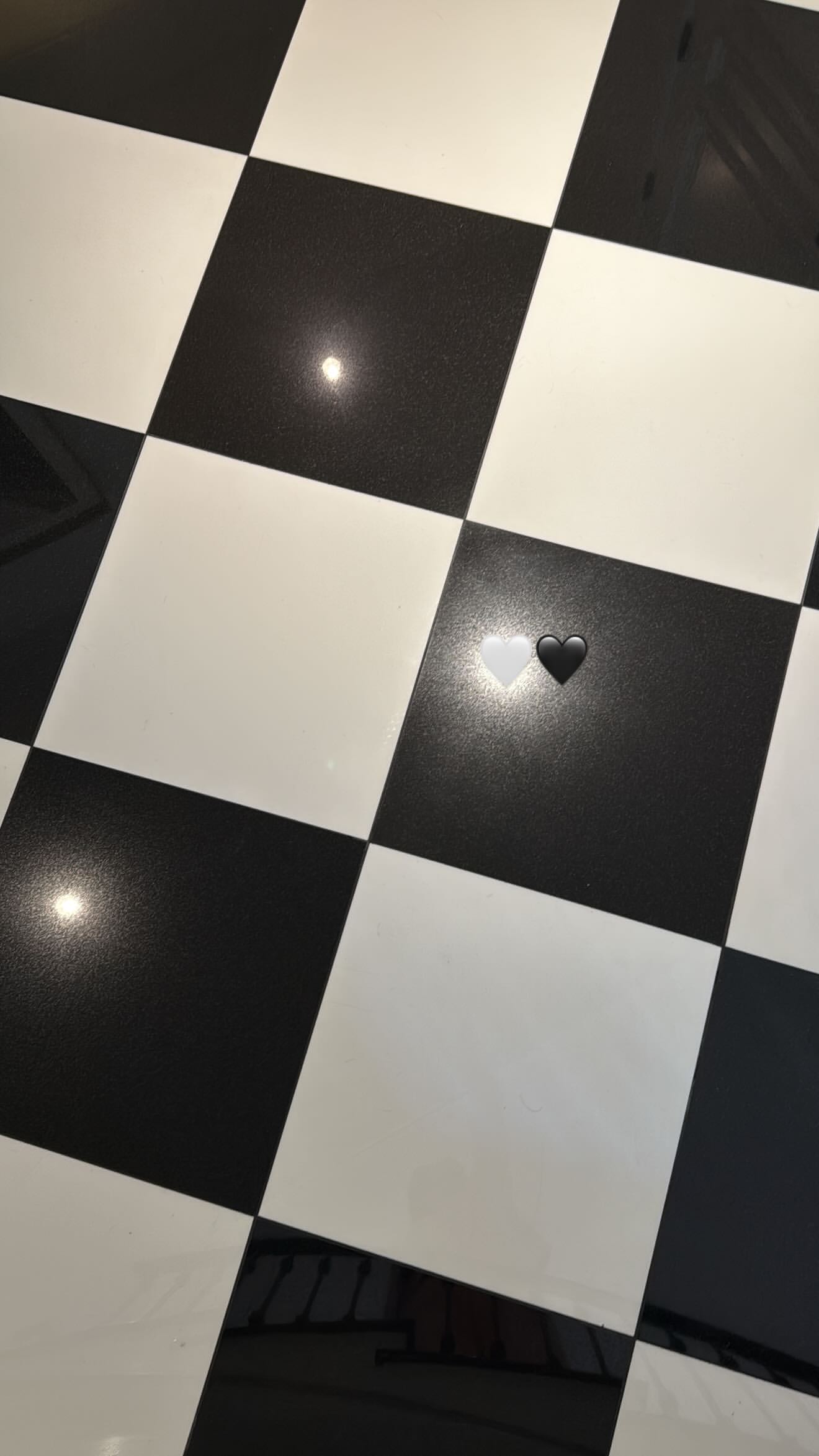 1000228892.jpg
