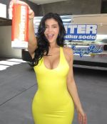 Access_Kardashian_12.jpg
