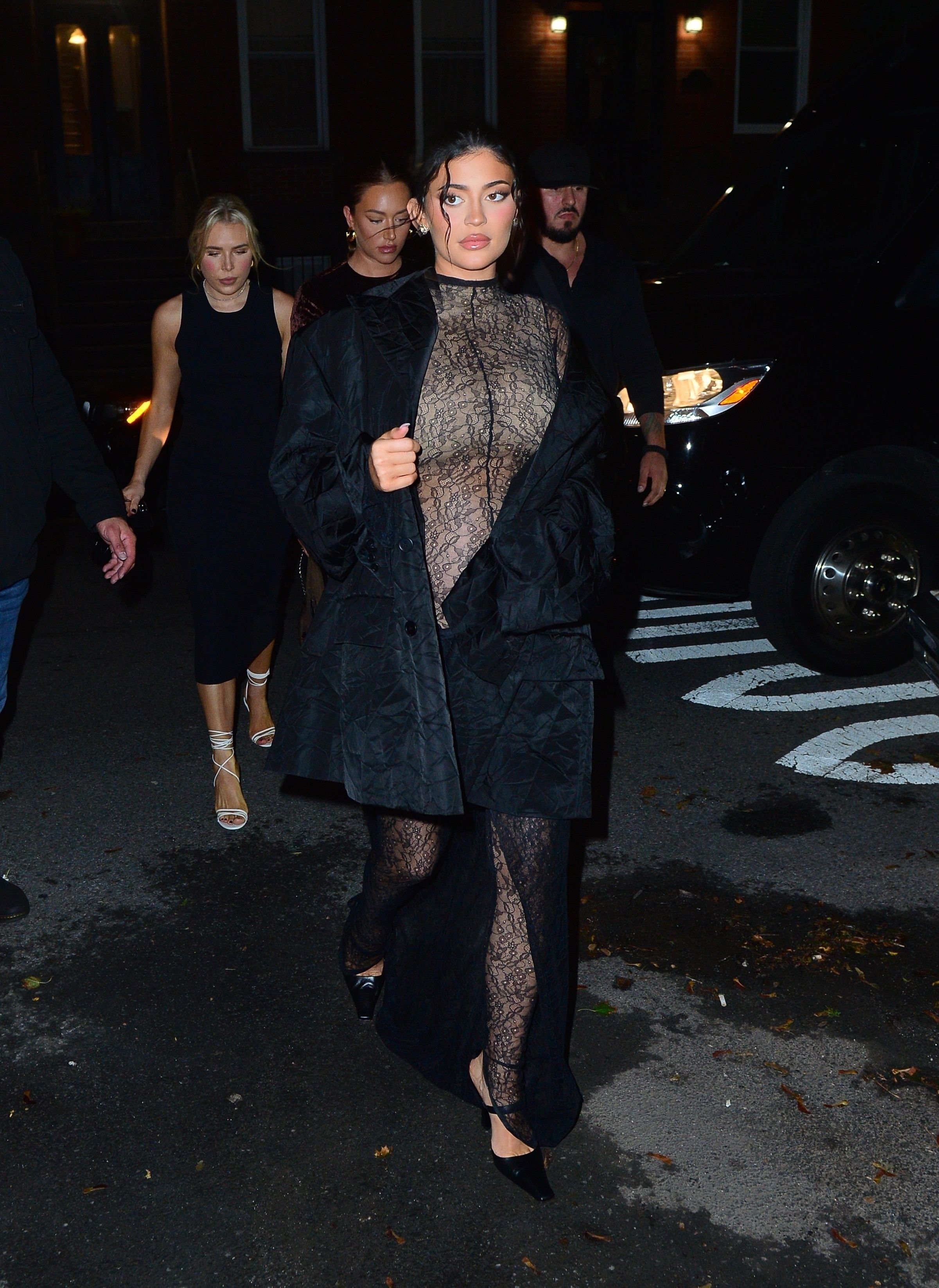 Access_Kardashian_004.jpg