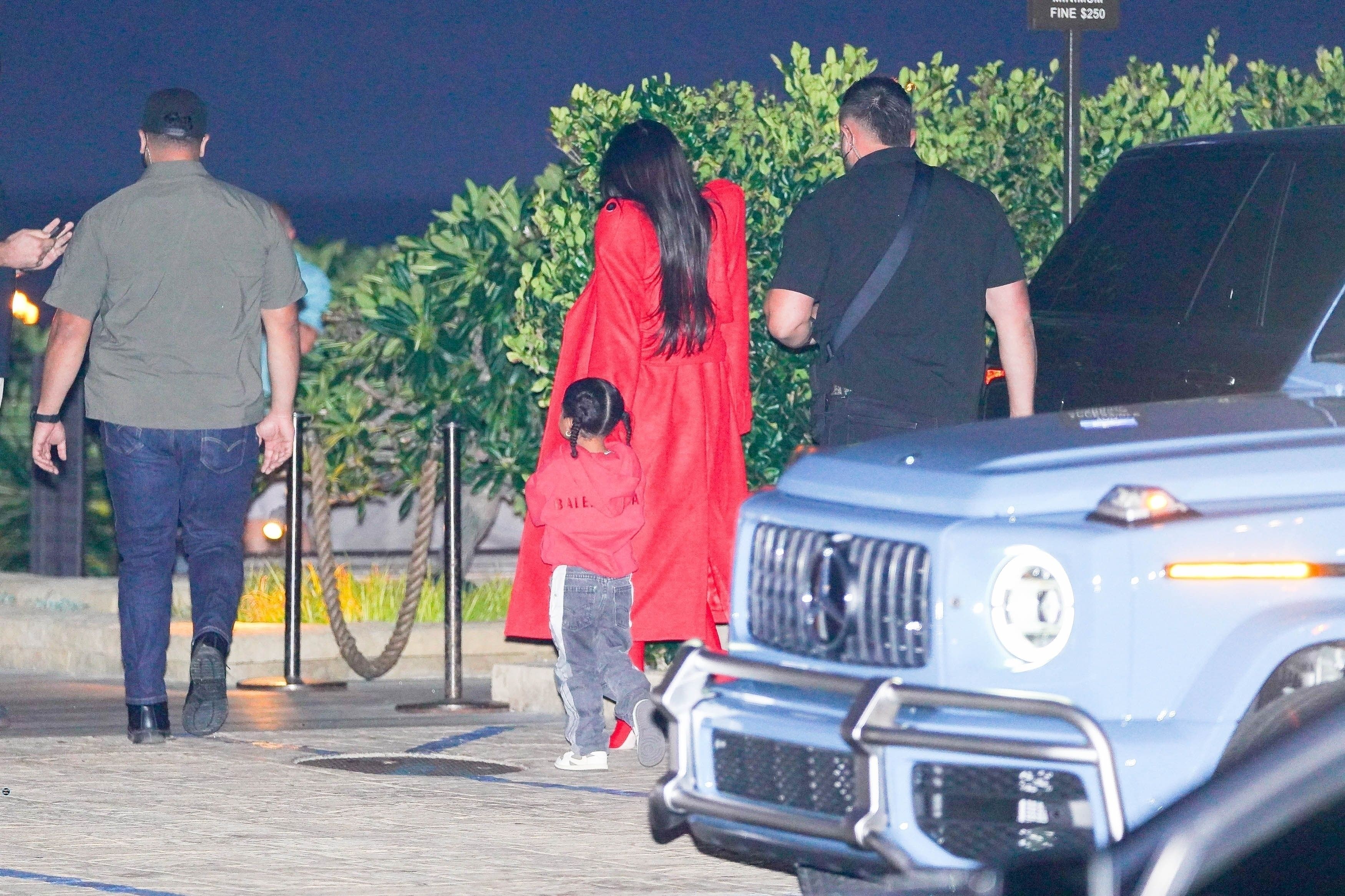 Access_Kardashian_014.jpg