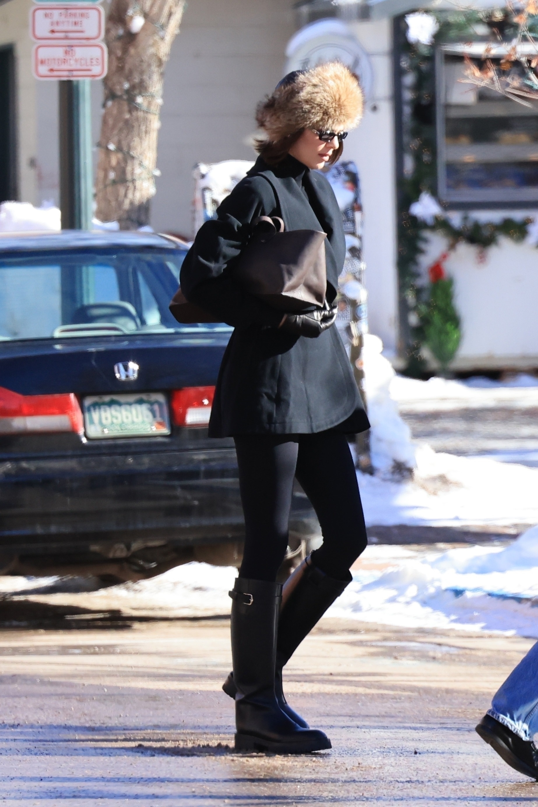 access_281029~0.jpg