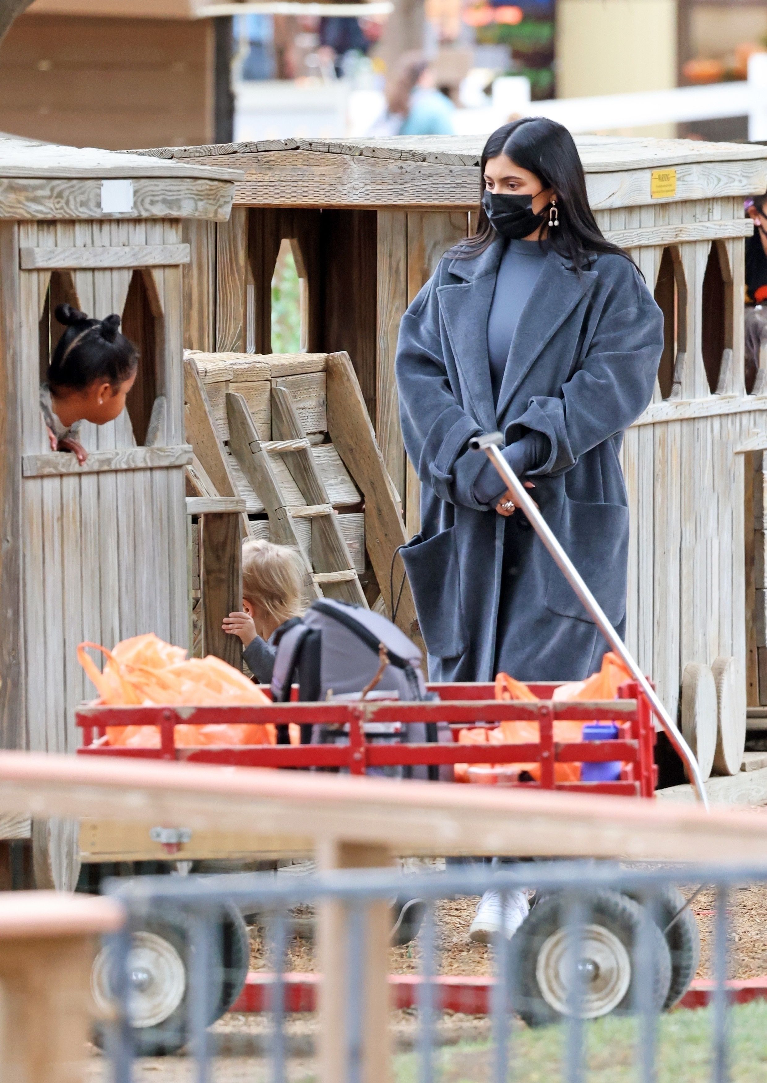 Access_Kardashian_024.jpg