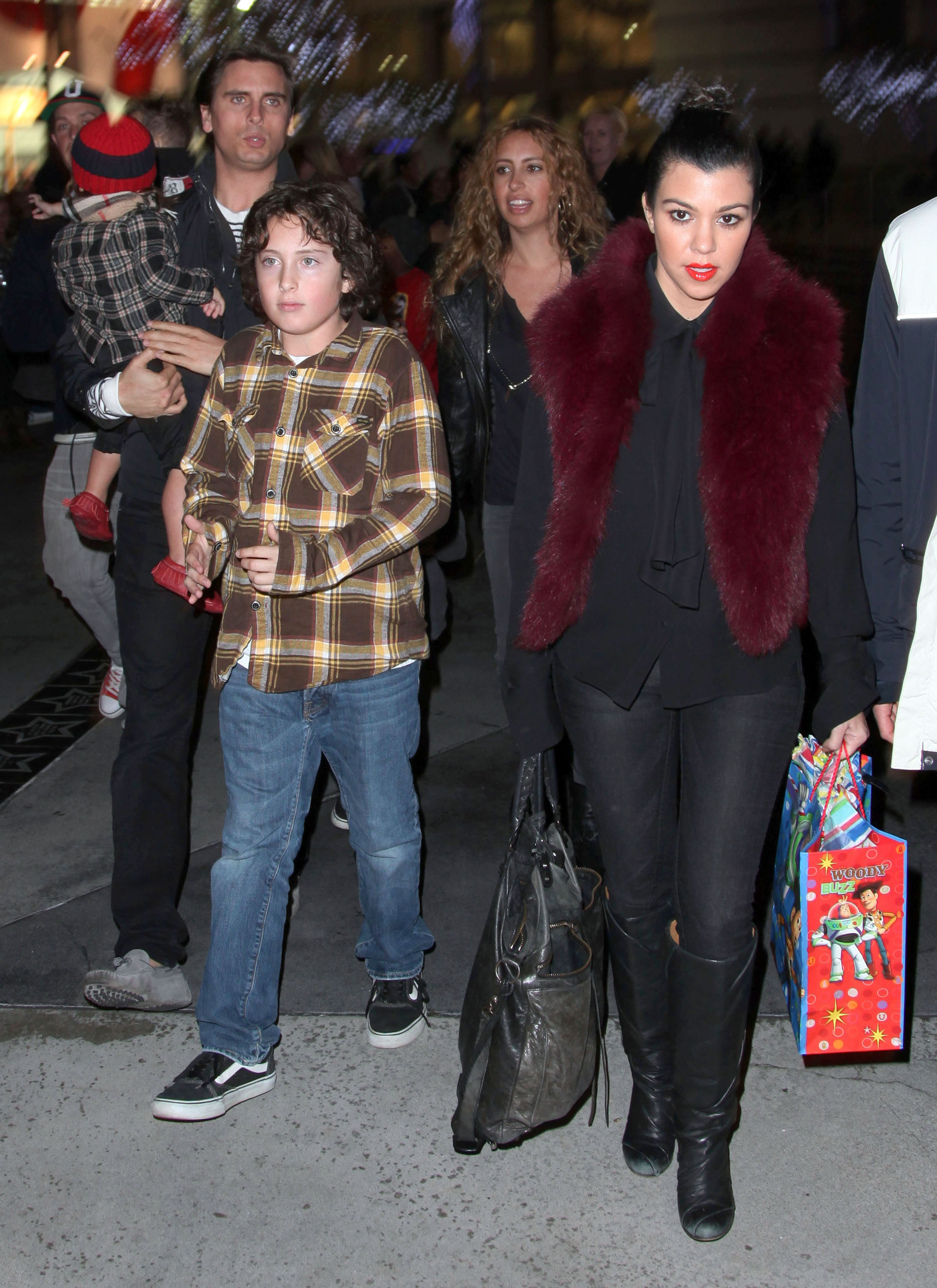 Access_Kardashian_4.jpg