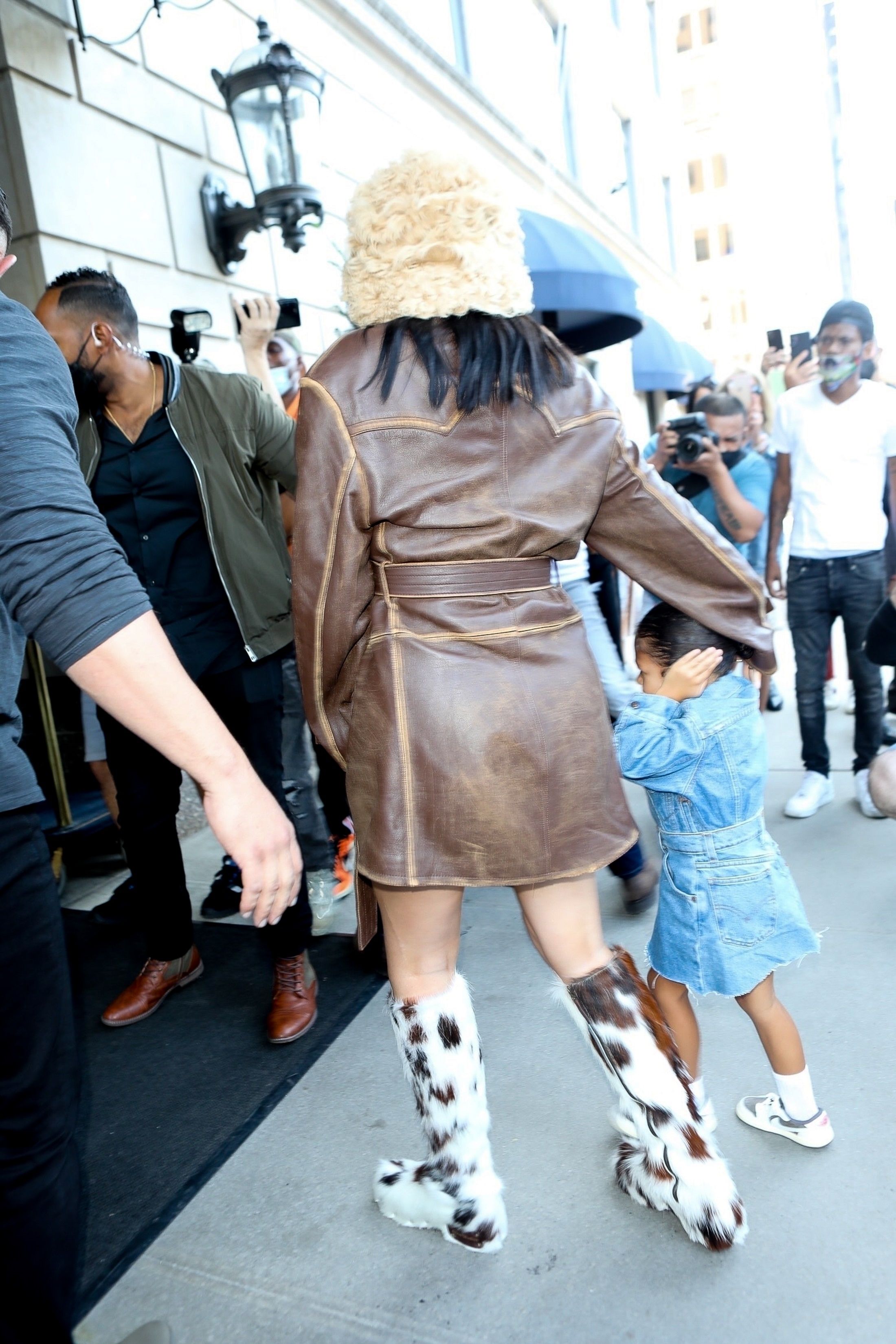 Access_Kardashian_004.jpg