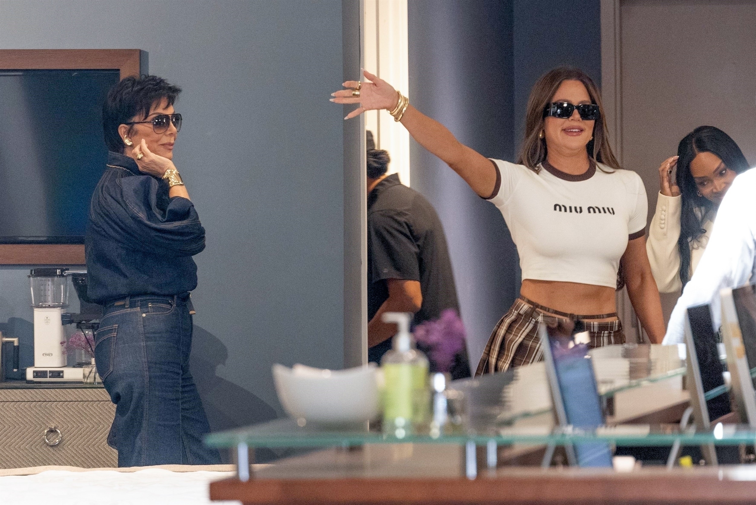 Access_Kardashian_1.jpg