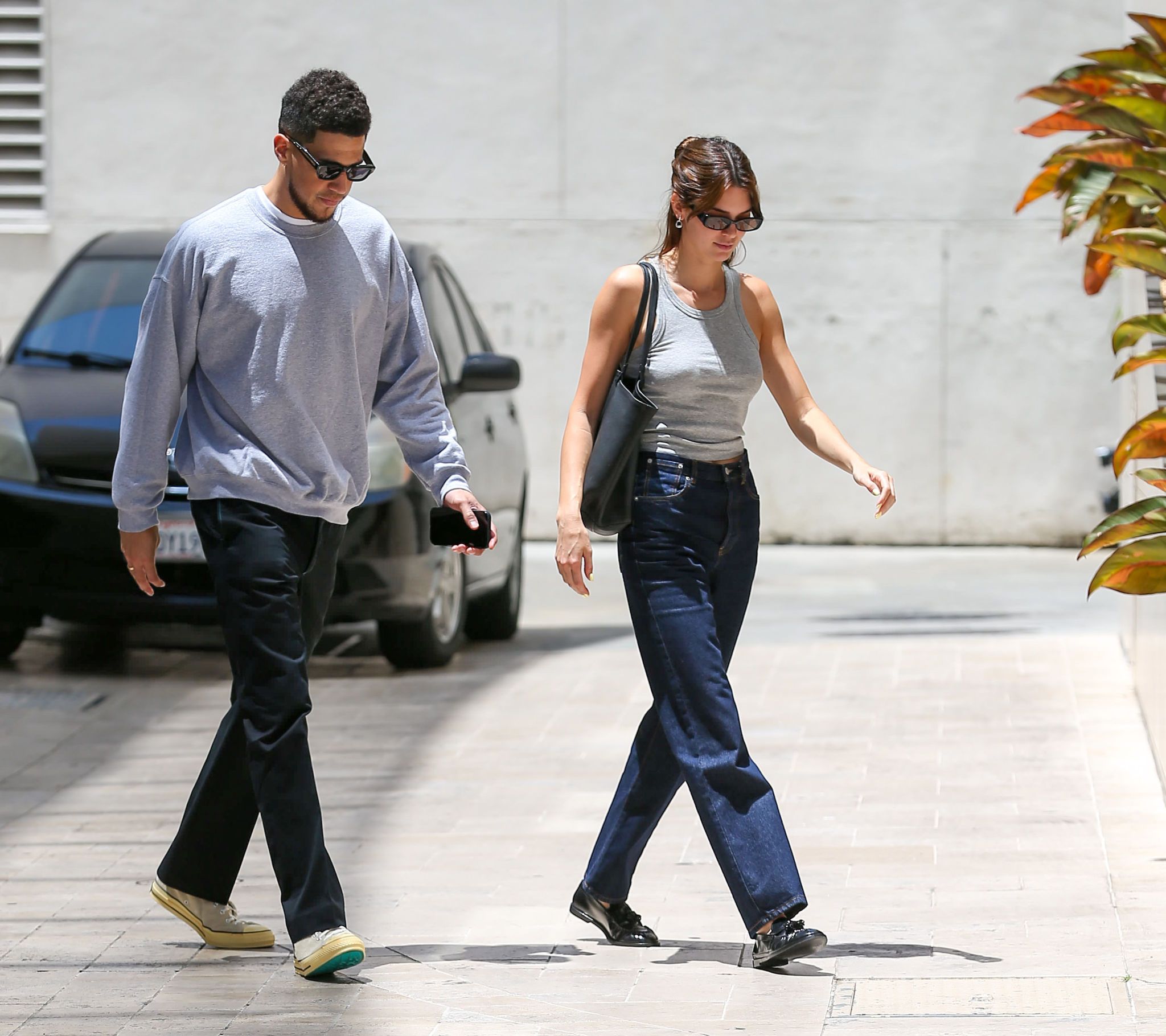 Access_Kardashian_002~0.jpg