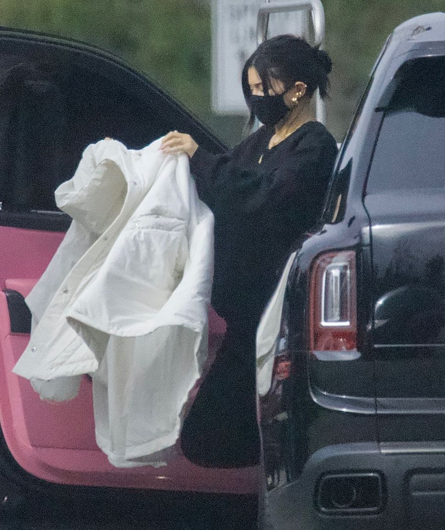Access_Kardashian_001.jpg