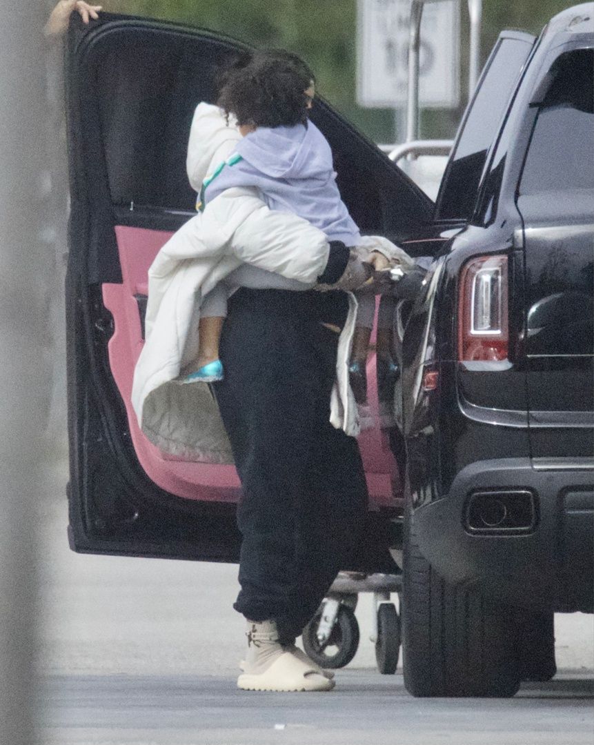 Access_Kardashian_010.jpg