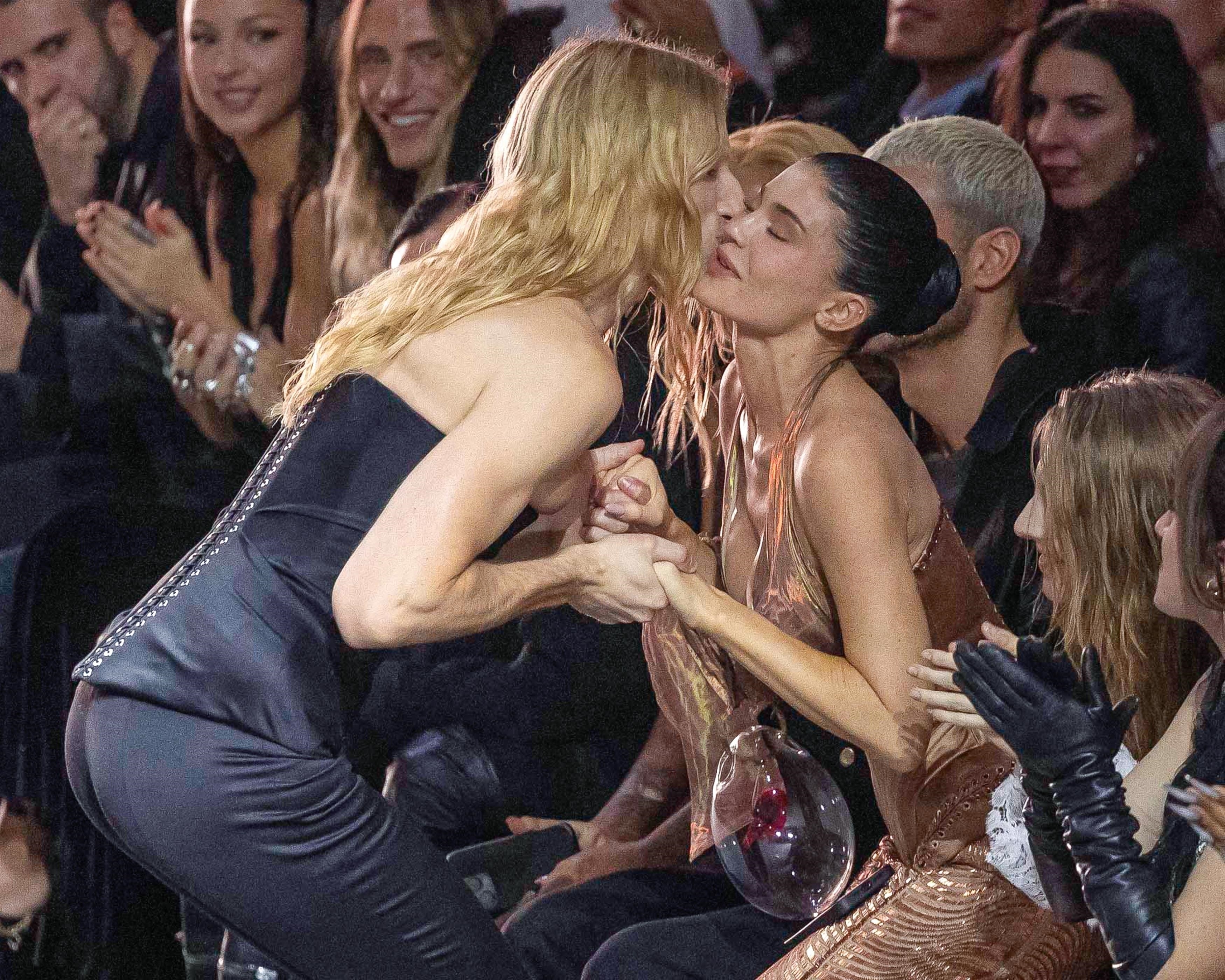 Access_Kardashian_15.jpg