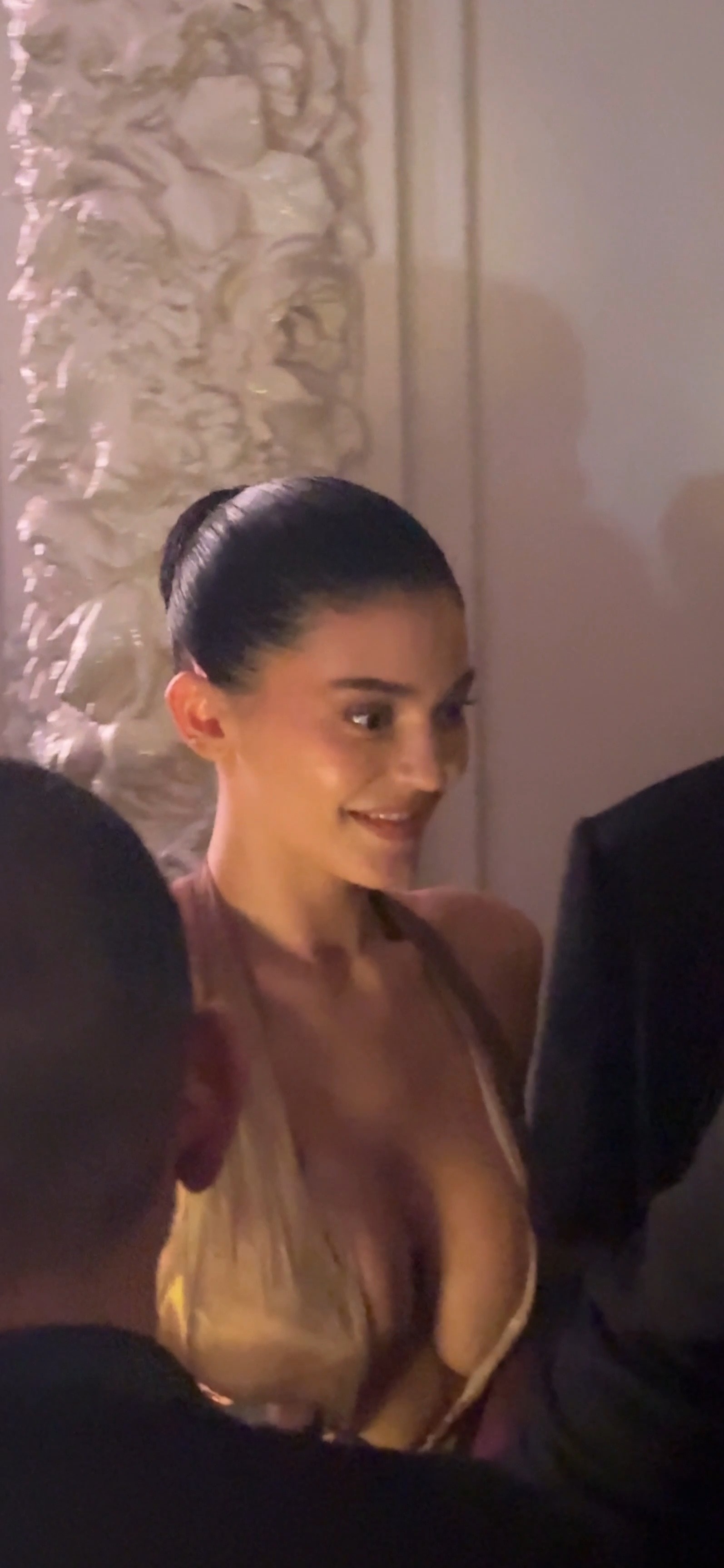 Access_Kardashian_2.jpg