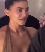Access_Kardashian_4.jpg
