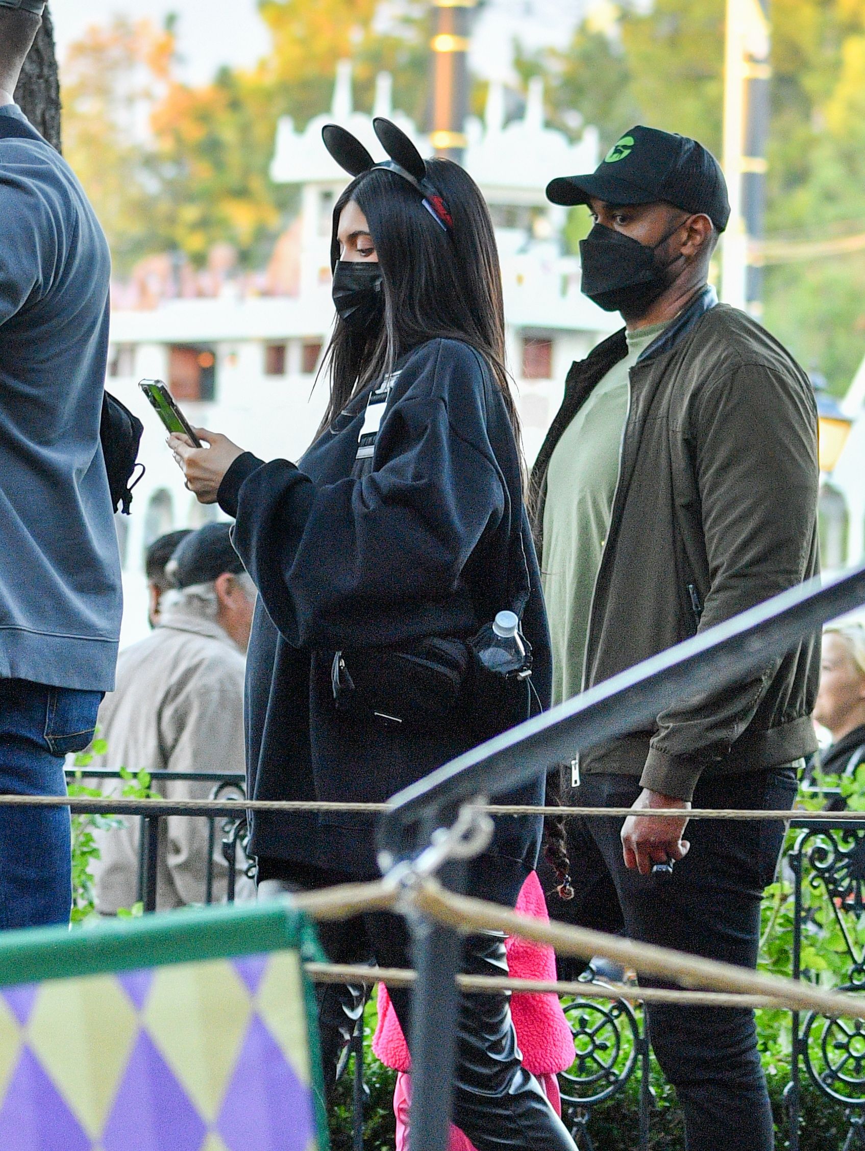 Access_Kardashian_004.jpg
