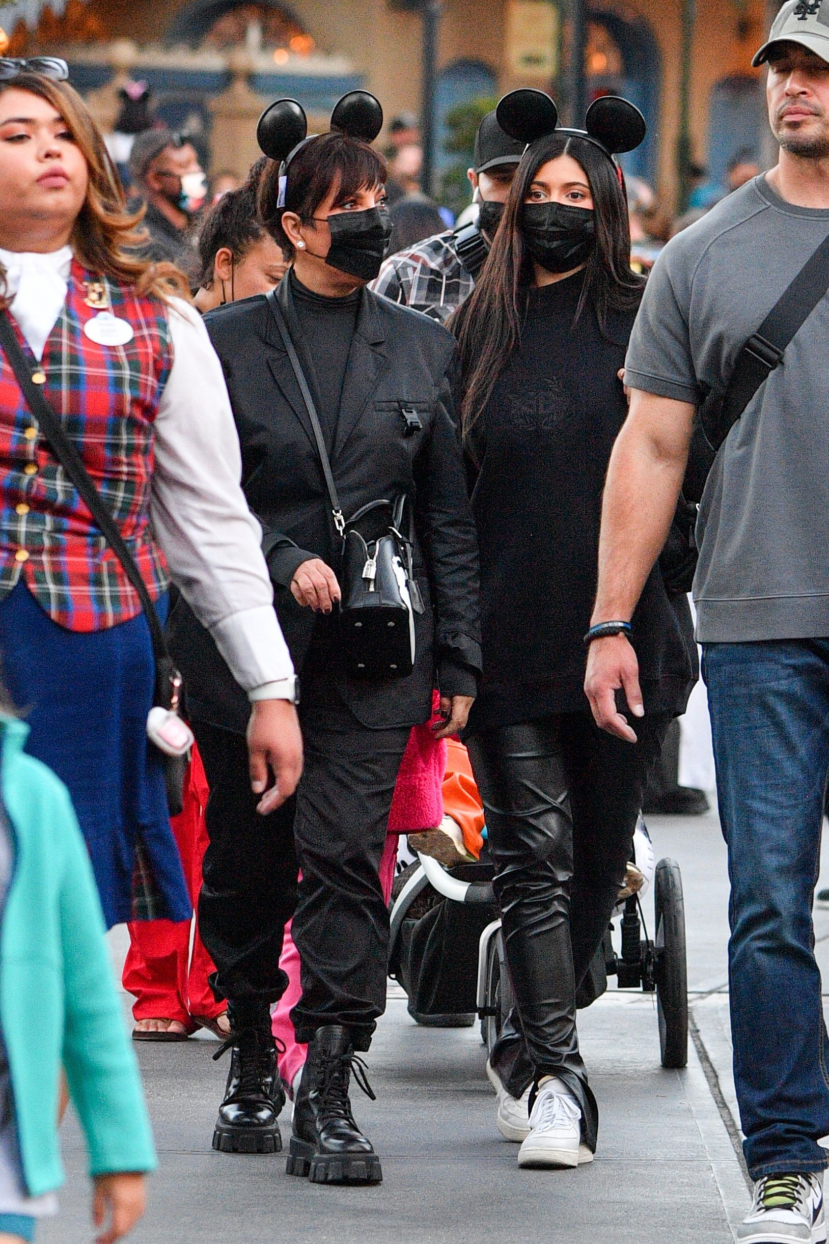Access_Kardashian_015.jpg