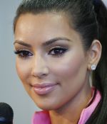 Access_Kardashian_24.jpg