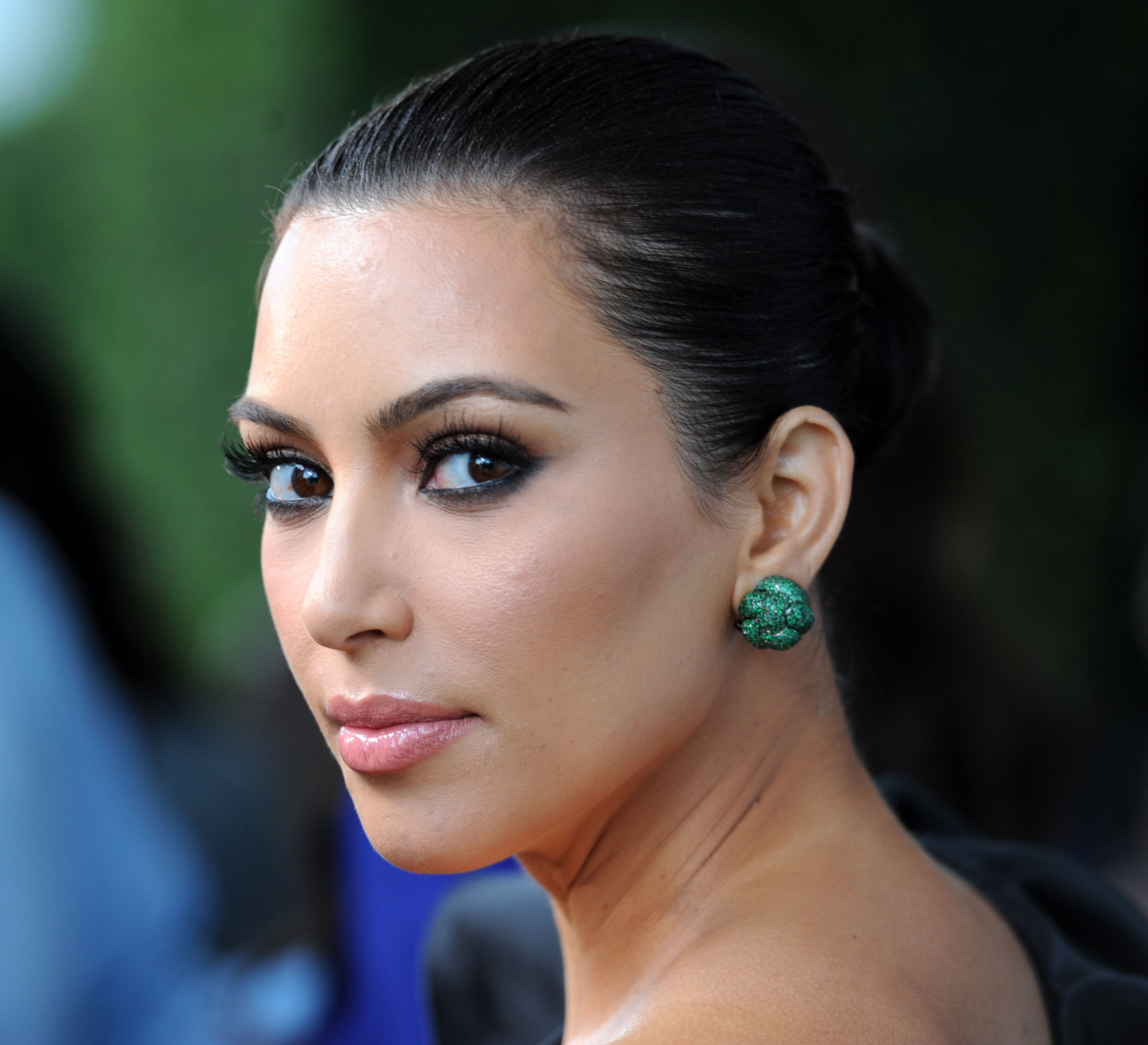 Access_Kardashian_1.jpg
