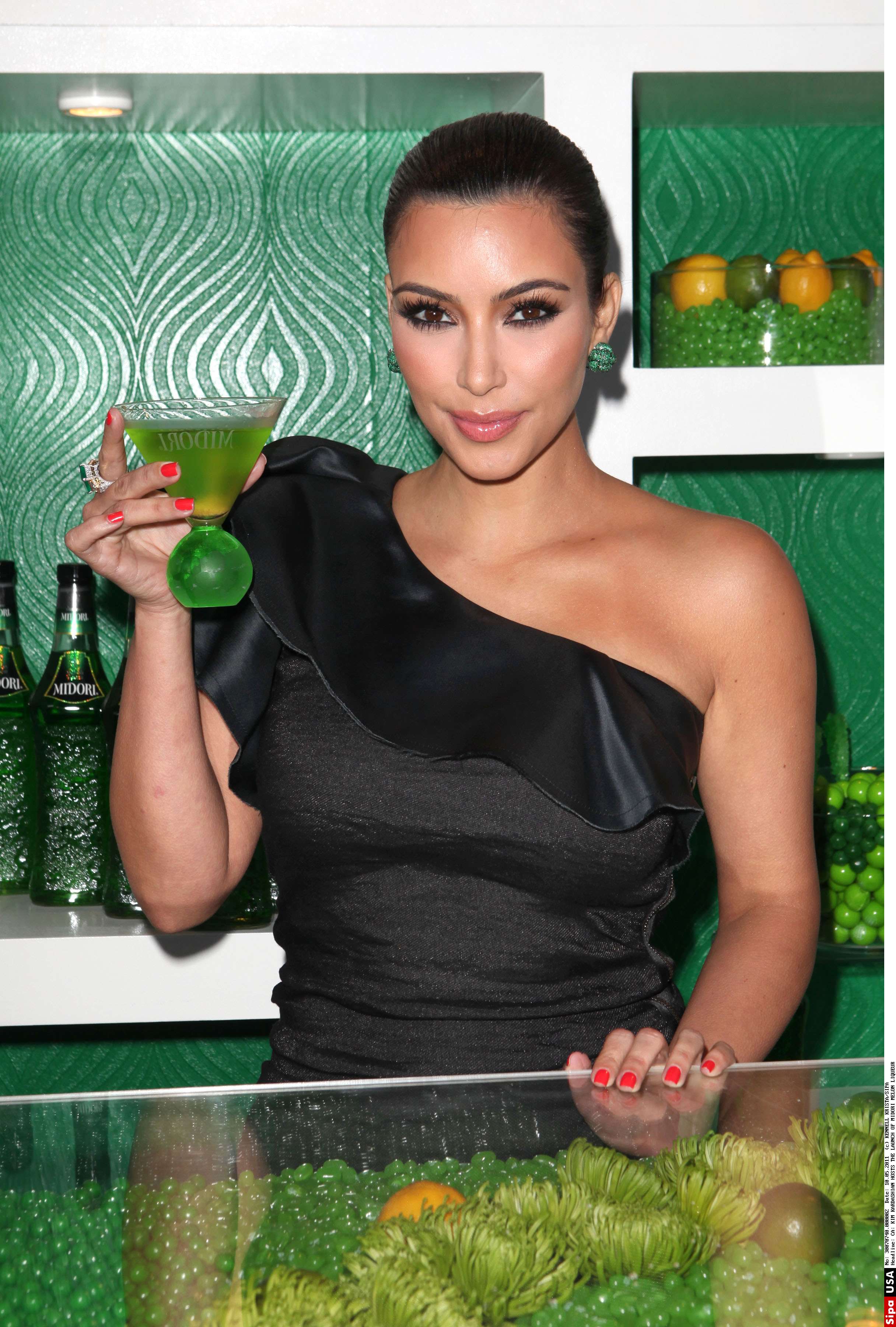 Access_Kardashian_20.jpg