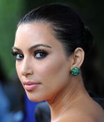 Access_Kardashian_1.jpg