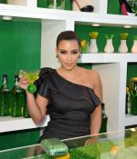 Access_Kardashian_26.jpg