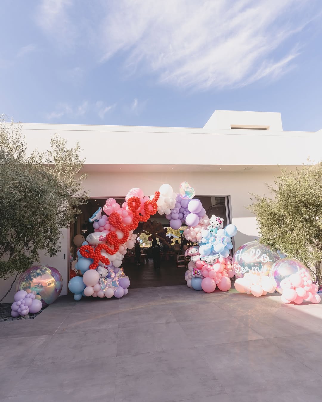 Access_Kardashian_2.jpg