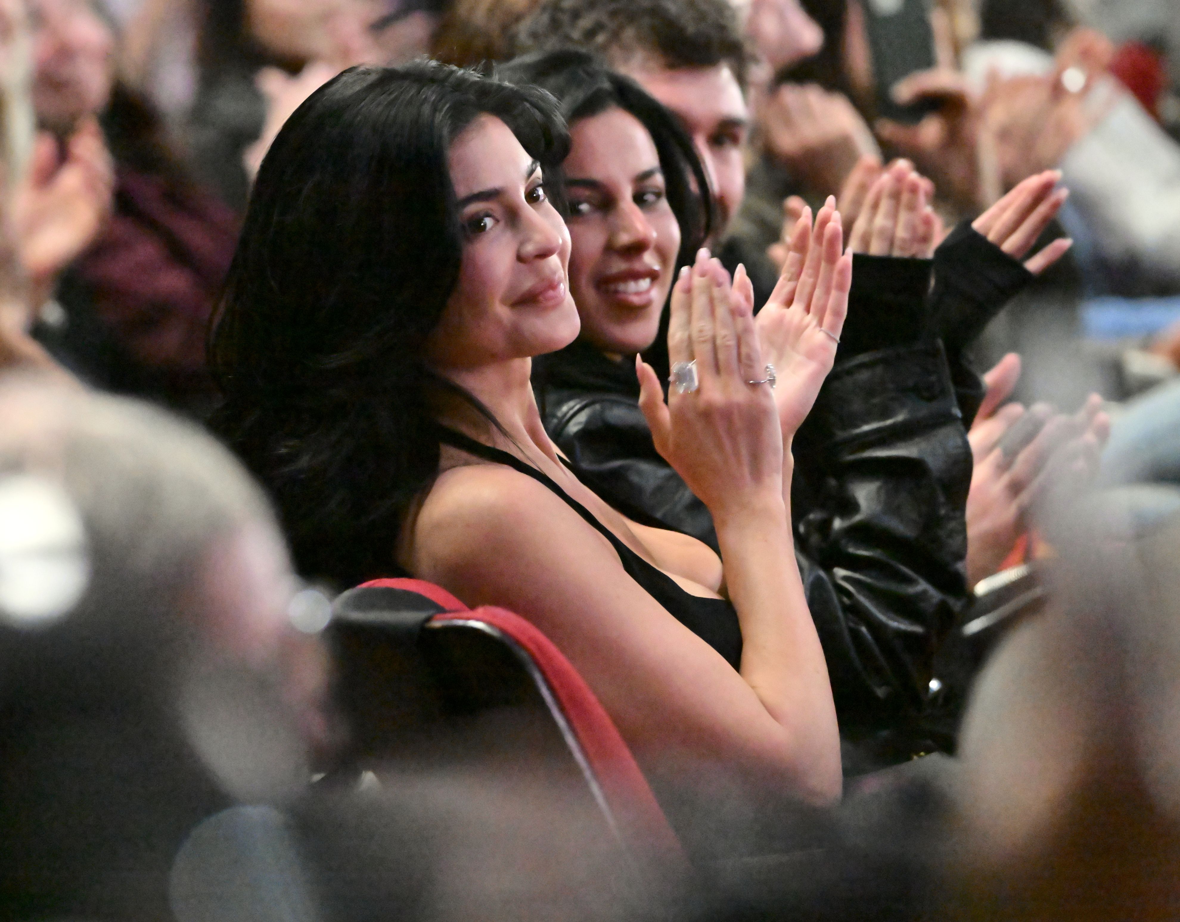 Access_Kardashian_8.jpg