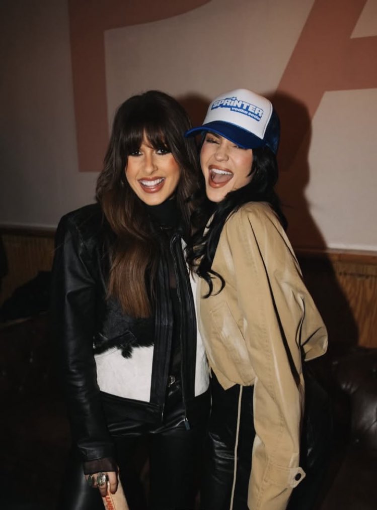 Access_Kardashian_4.jpeg