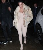 Access_Kardashian_3.jpg