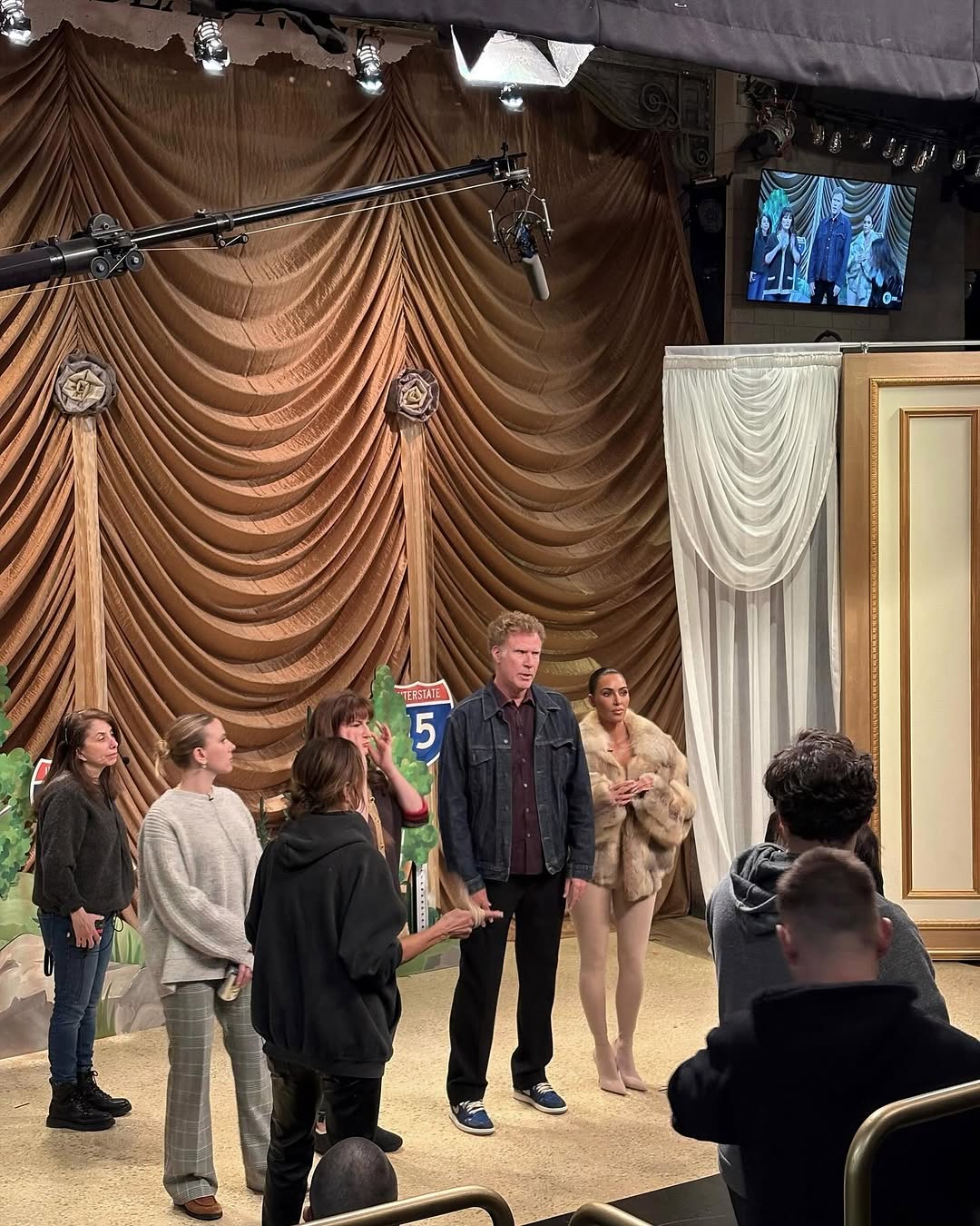 Access_Kardashian_4.jpg