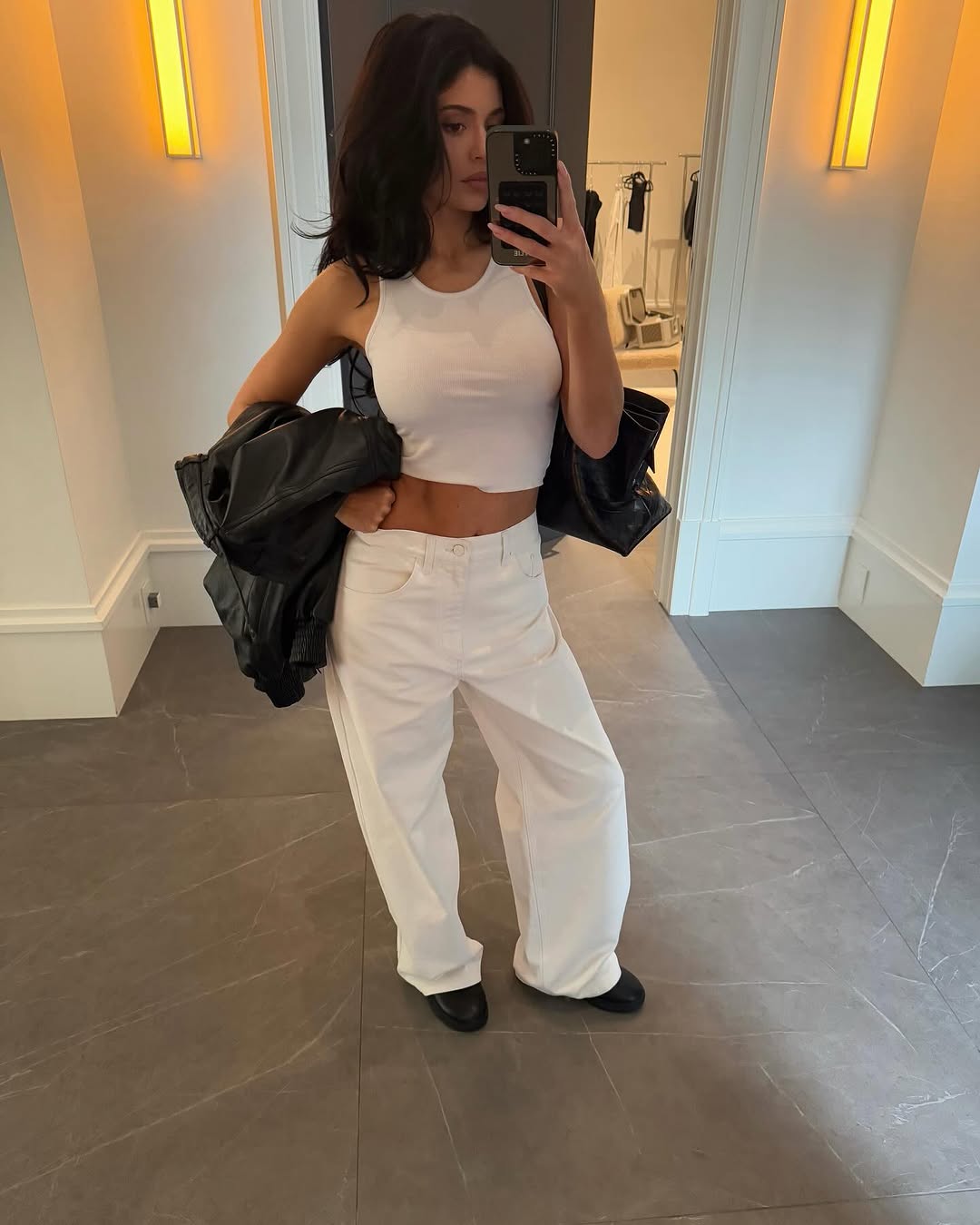 Access_Kardashian_1.jpg