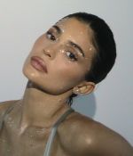 Access_Kardashian_2.jpg
