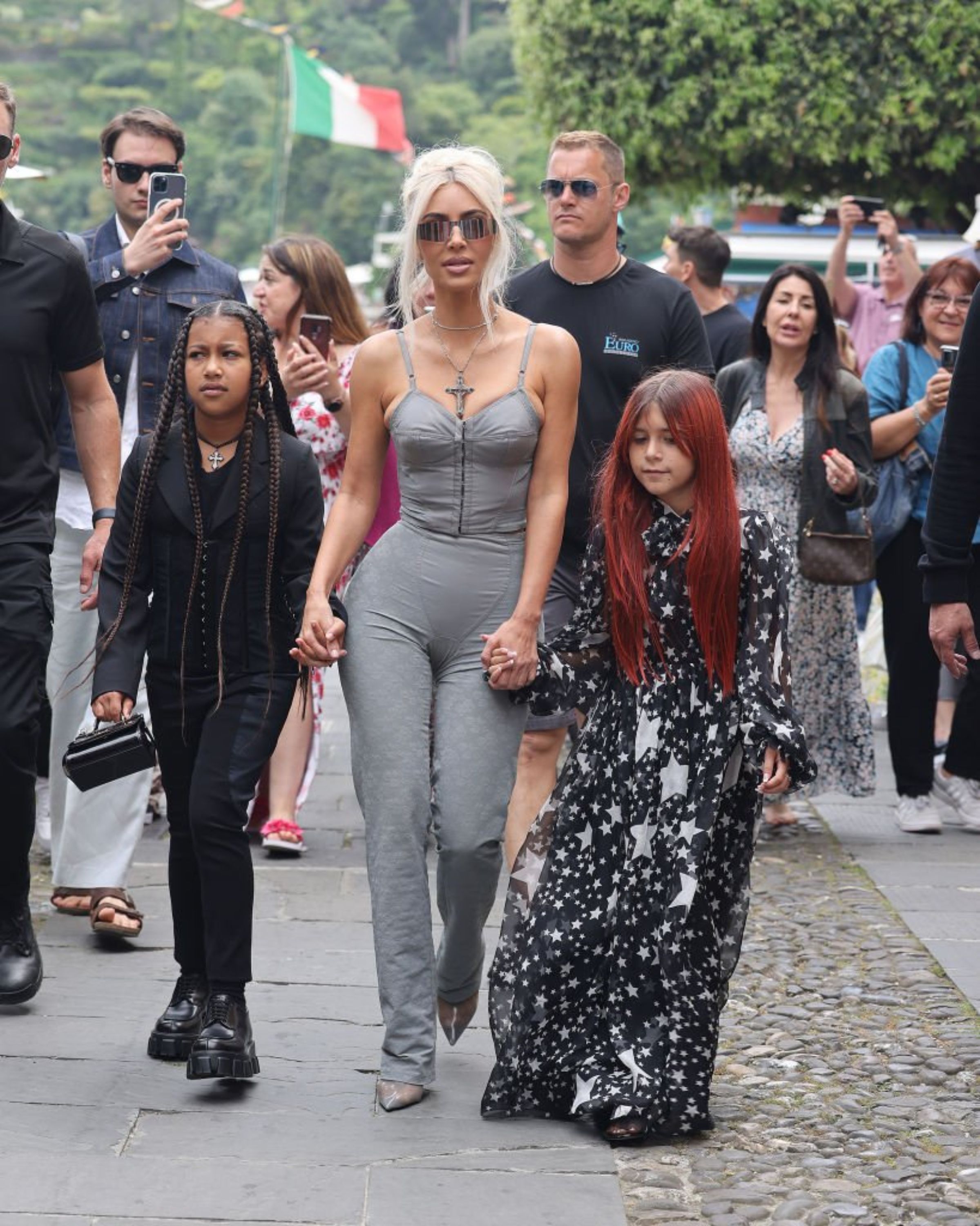 _Access_Kardashian_014.jpg