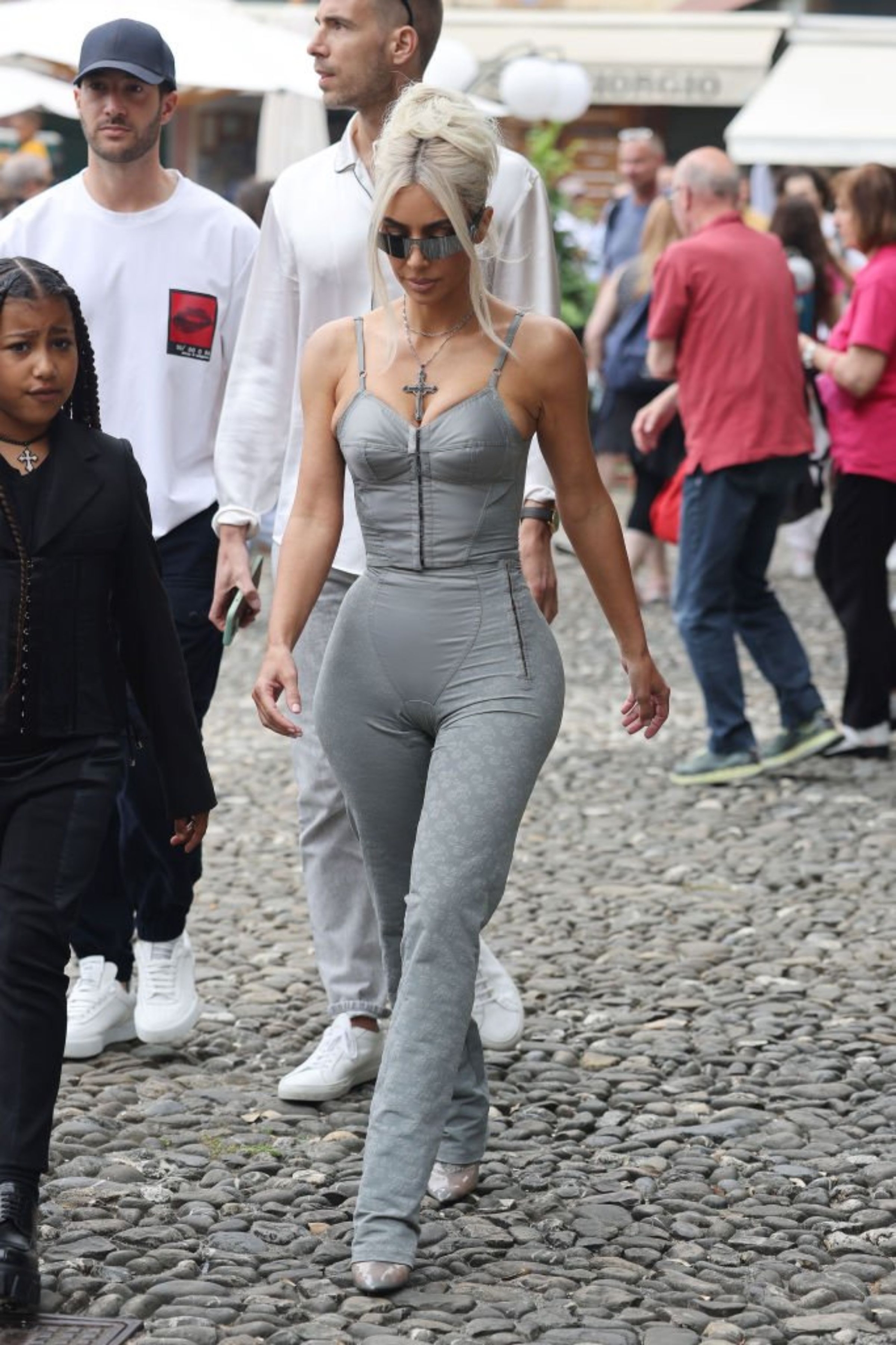 _Access_Kardashian_037.jpg