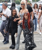_Access_Kardashian_001.jpg