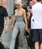 _Access_Kardashian_005~0.jpg
