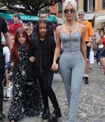 _Access_Kardashian_007~0.jpg