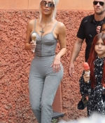 _Access_Kardashian_020.jpg