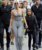 _Access_Kardashian_065.jpg