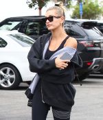 Access_Kardashian_50.jpg