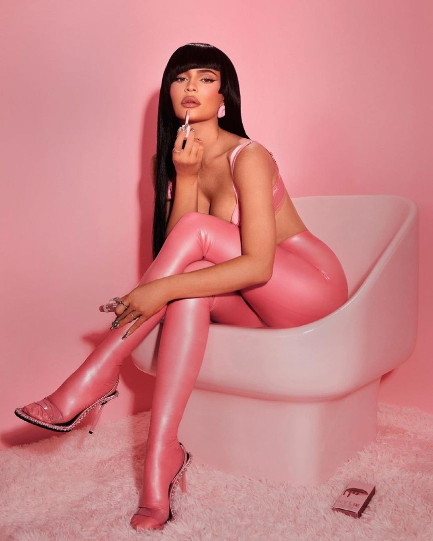 Access_Kardashian_001.jpg