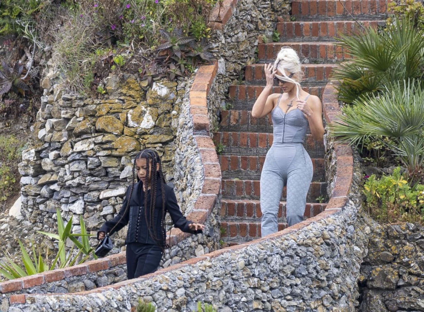 _Access_Kardashian_012.jpg