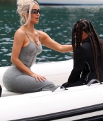 _Access_Kardashian_046.jpg