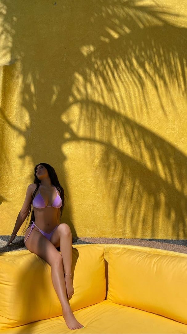 Access_Kardashian_001.jpg