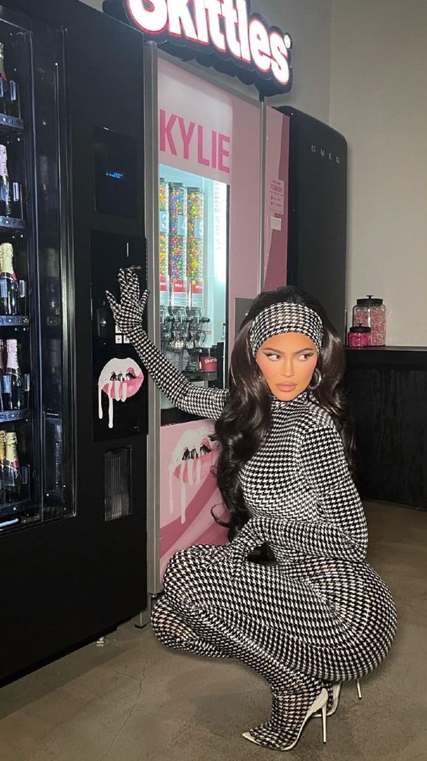 Access_Kardashian_092.jpg