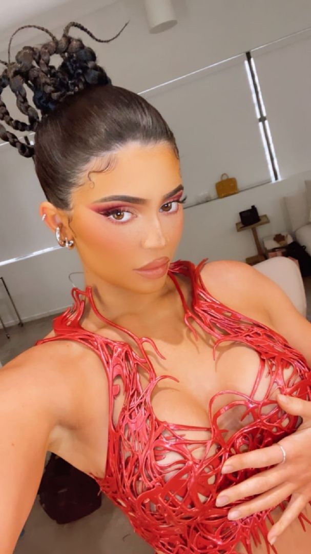 Access_Kardashian_164.jpg