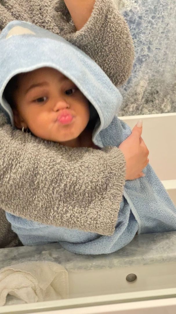 Access_Kardashian_181.jpg