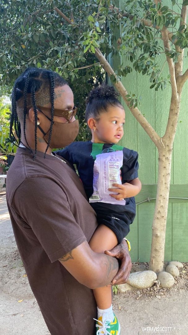 Access_Kardashian_210.jpg