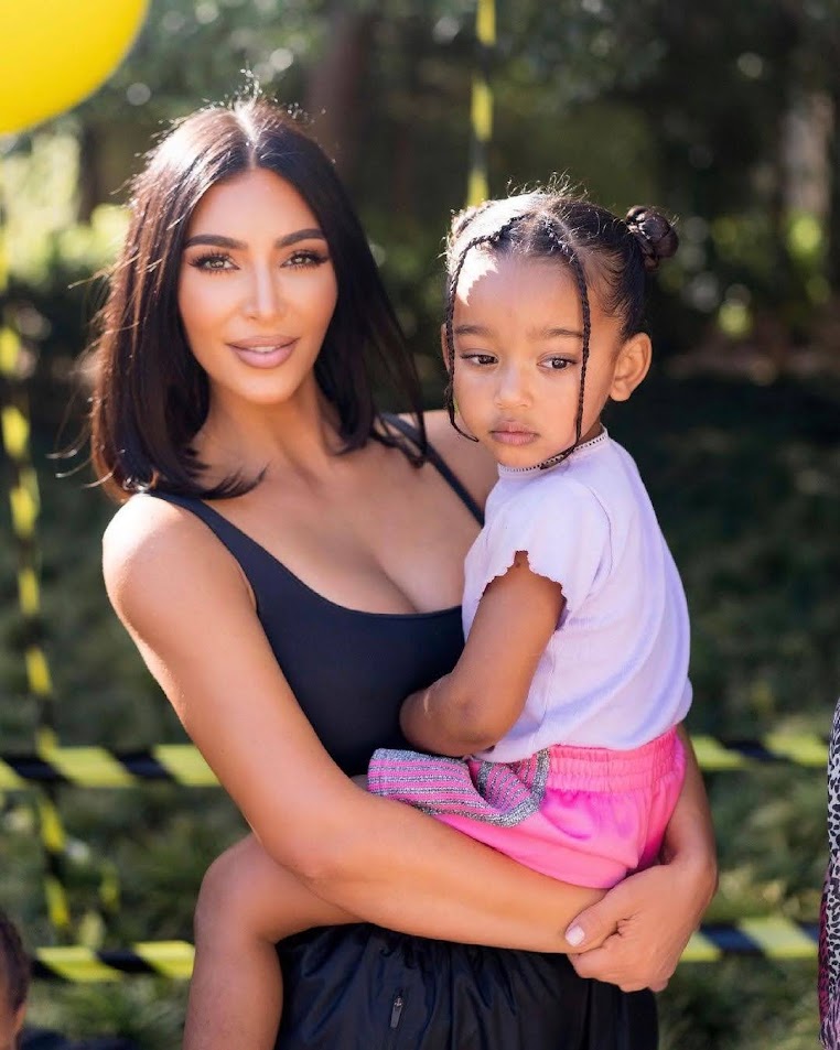 Access_Kardashian_1.JPG