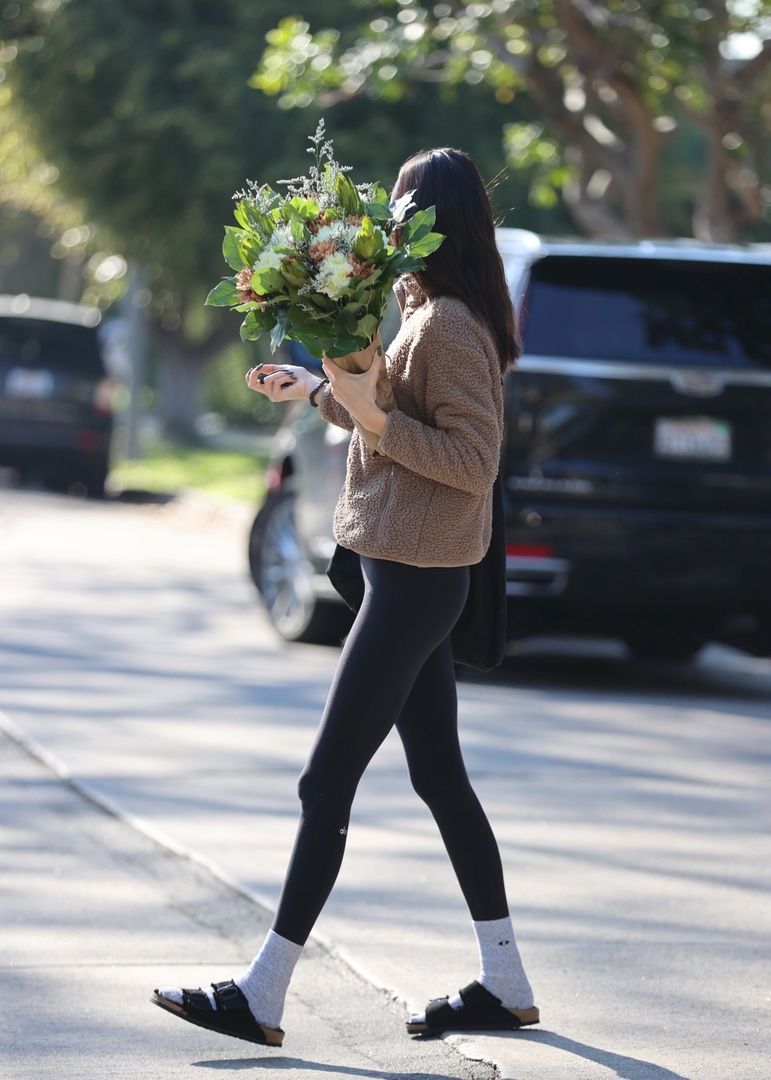 Access_Kardashian_001.jpg