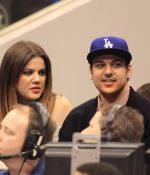 Access_Kardashian_01.jpg